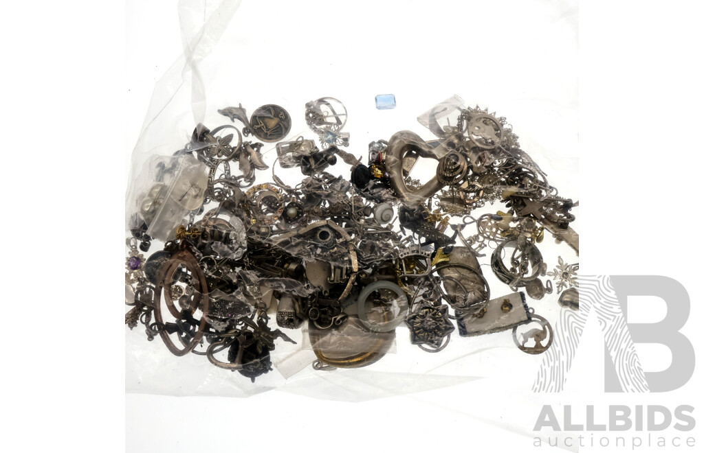 Sterling Silver Jewellery Collection, Scrap or Wear, 374 Grams