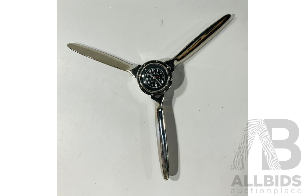 Novelty Propeller Wall-mounted Clock