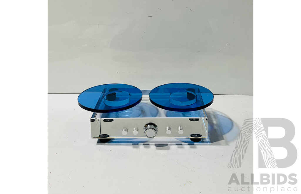 Retro Glass Stereo Player Statue