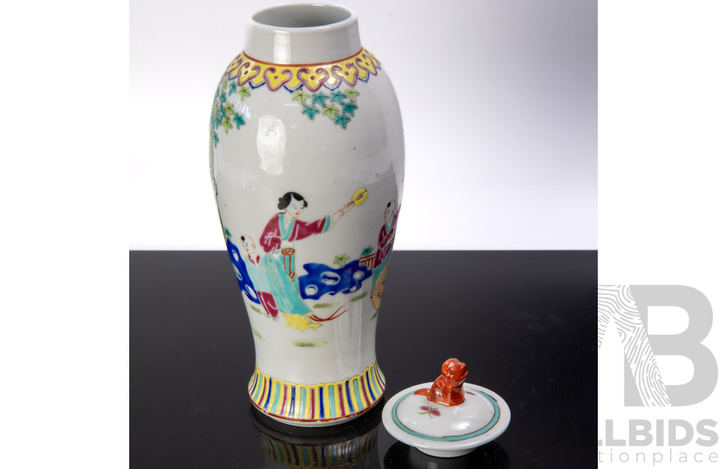 VIntage Chinese Famille Rose Lidded Ginger Jar with Original Label and Seal Mark to Base