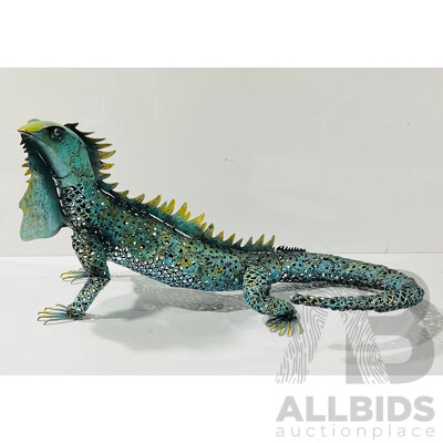 Large Metal Bearded Dragon Scuplture