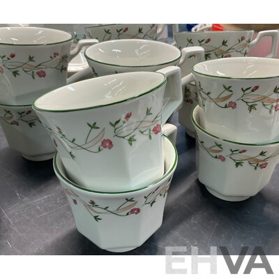 Large Collection of Vintage JOHNSON BROTHERS Eternal Bean Set of 12 Dinner Set & Tea Set