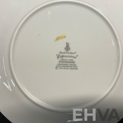 ROYAL DOULTON Windermere Expressions 39 Piece Included Tableware/ Mugs/Teapot and More