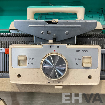 Vintage EMPISAL KR-680 Knitting Machine