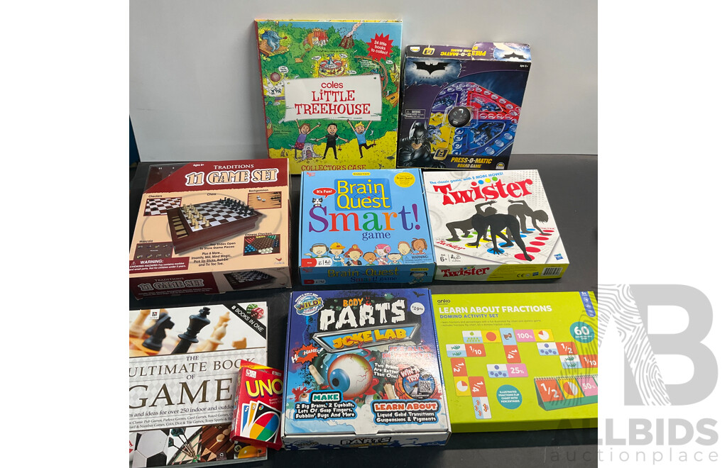 MONOPOLY & Assorted of Board Games/Book