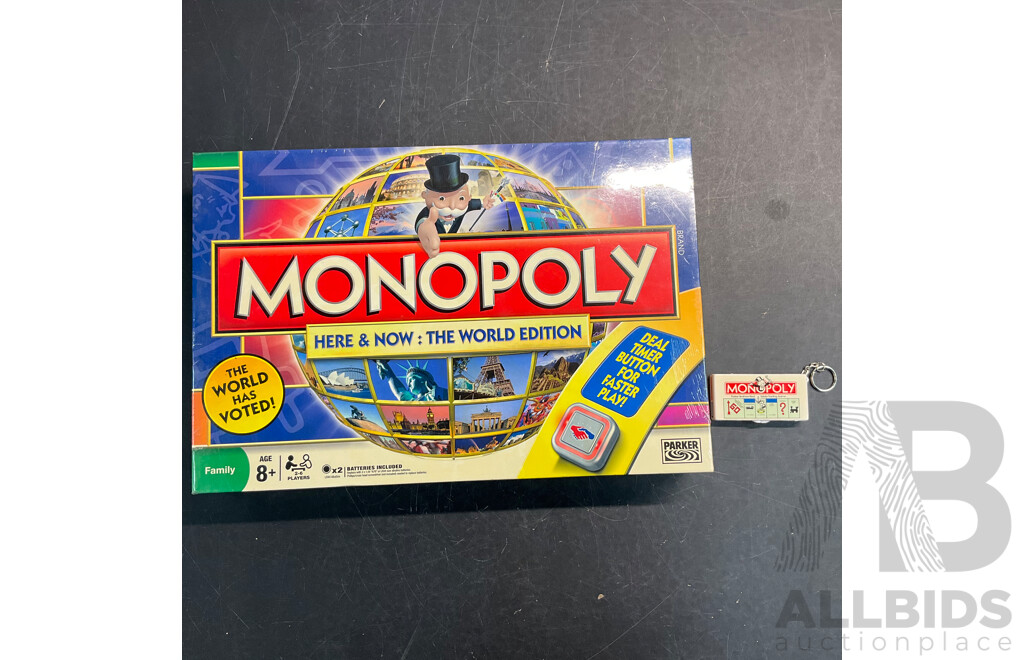 MONOPOLY & Assorted of Board Games/Book