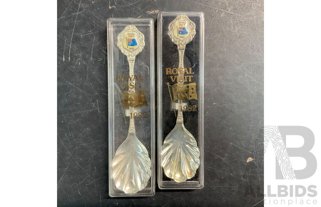 Collectable Vintage Souvenir Spoons/Fork - Lot of 13