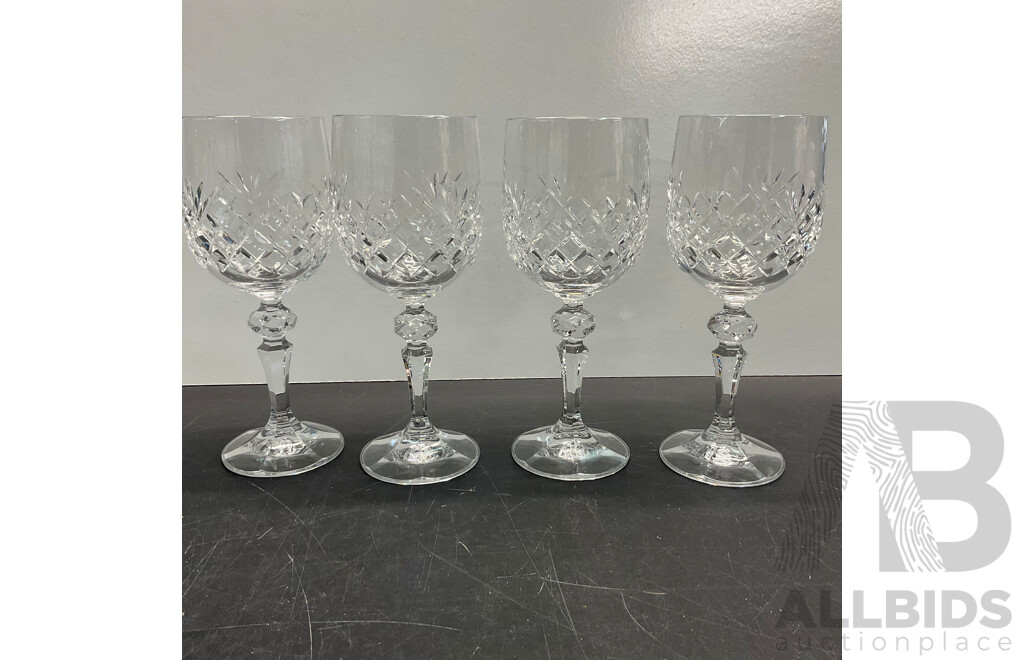 LOUIE RENIE Blown Glassware & Assorted of Crystal Wine Glasses