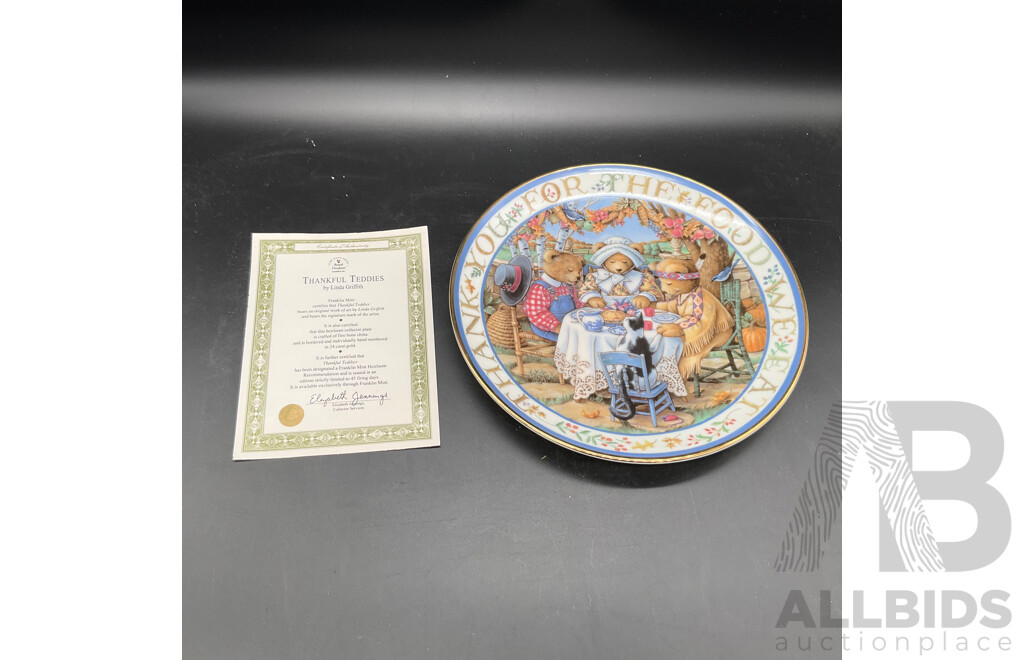 FRANKLIN MINT Limited Edition Collectable Plates - Hats Off to Teddy and Thankful Teddies