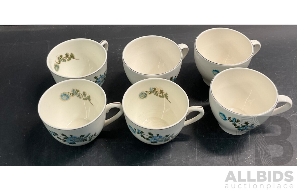 Collectable Vintage Teacups/Saucer/Dressrt Plates/Creamer/Sugar Pot Including ALBANY and ST ANDREWS