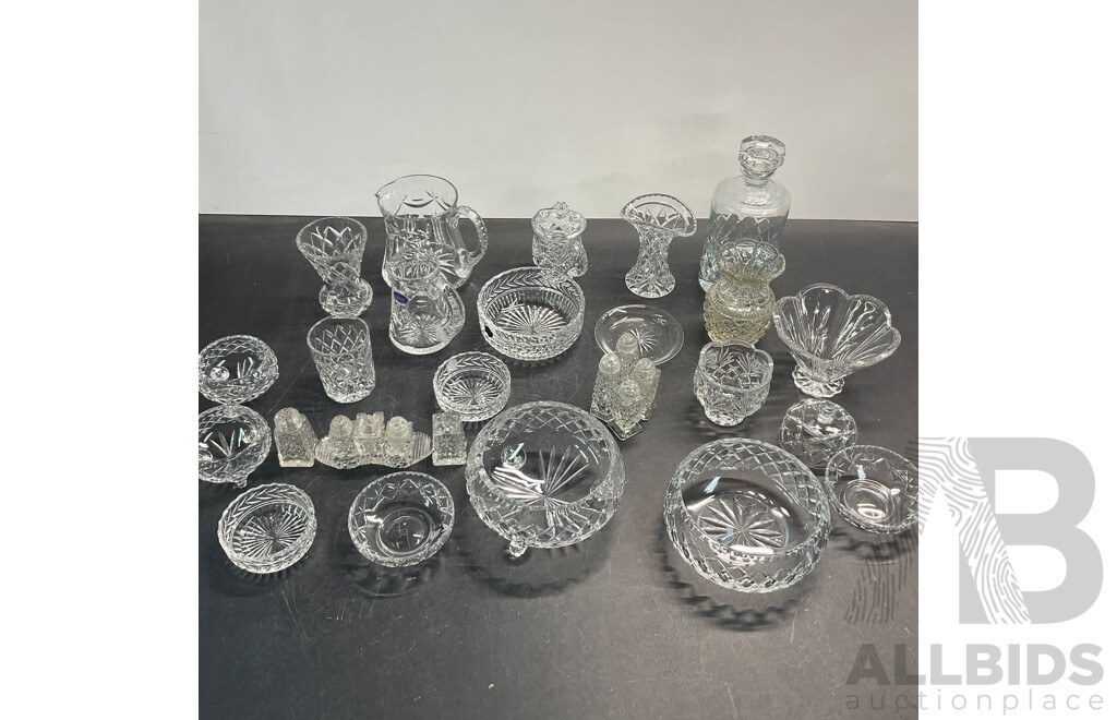 Large Collection of Crystal Glassware Including Stuart, Royal Doulton,MARQUIS and More