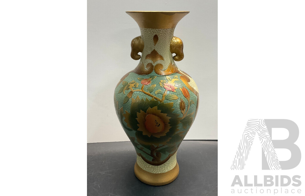 Vintage Chinese Vase with Case