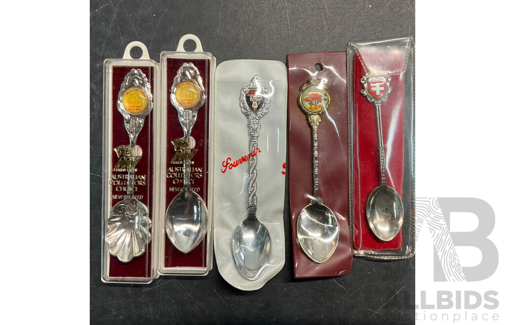 REED & BARTON the 1978 Christmas Cross in Sterling Silver & Collectable Vintage Spoon - Lot of 21