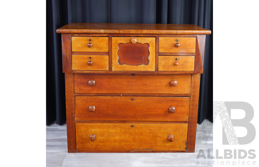 Victorian Mahogany Chest of Seven Drawers