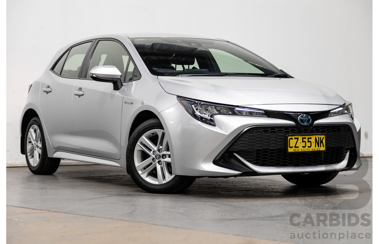 11/2020 Toyota Corolla Ascent Sport Hybrid ZWE211R MY21 4d Hatch Silver Pearl Metallic 1.8L / 90kW Hybrid