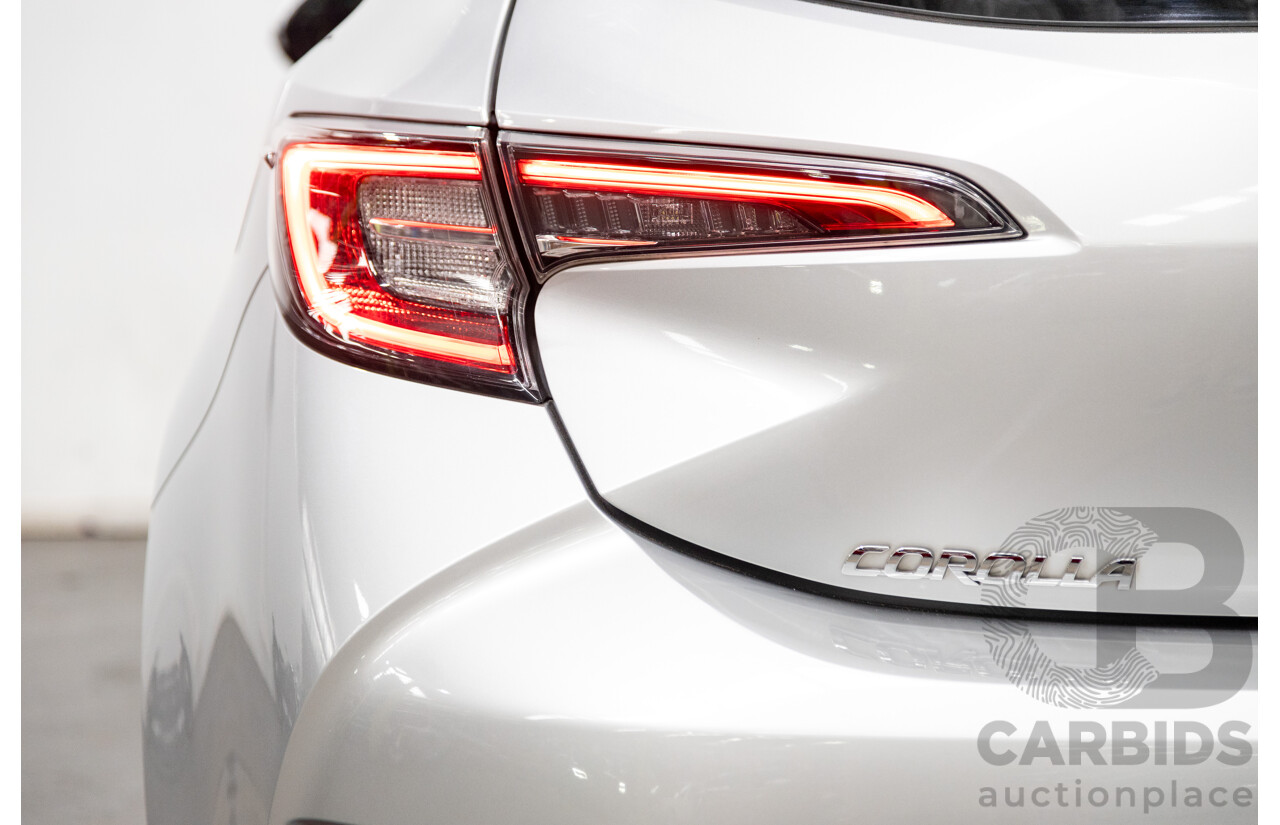 11/2020 Toyota Corolla Ascent Sport Hybrid ZWE211R MY21 4d Hatch Silver Pearl Metallic 1.8L / 90kW Hybrid