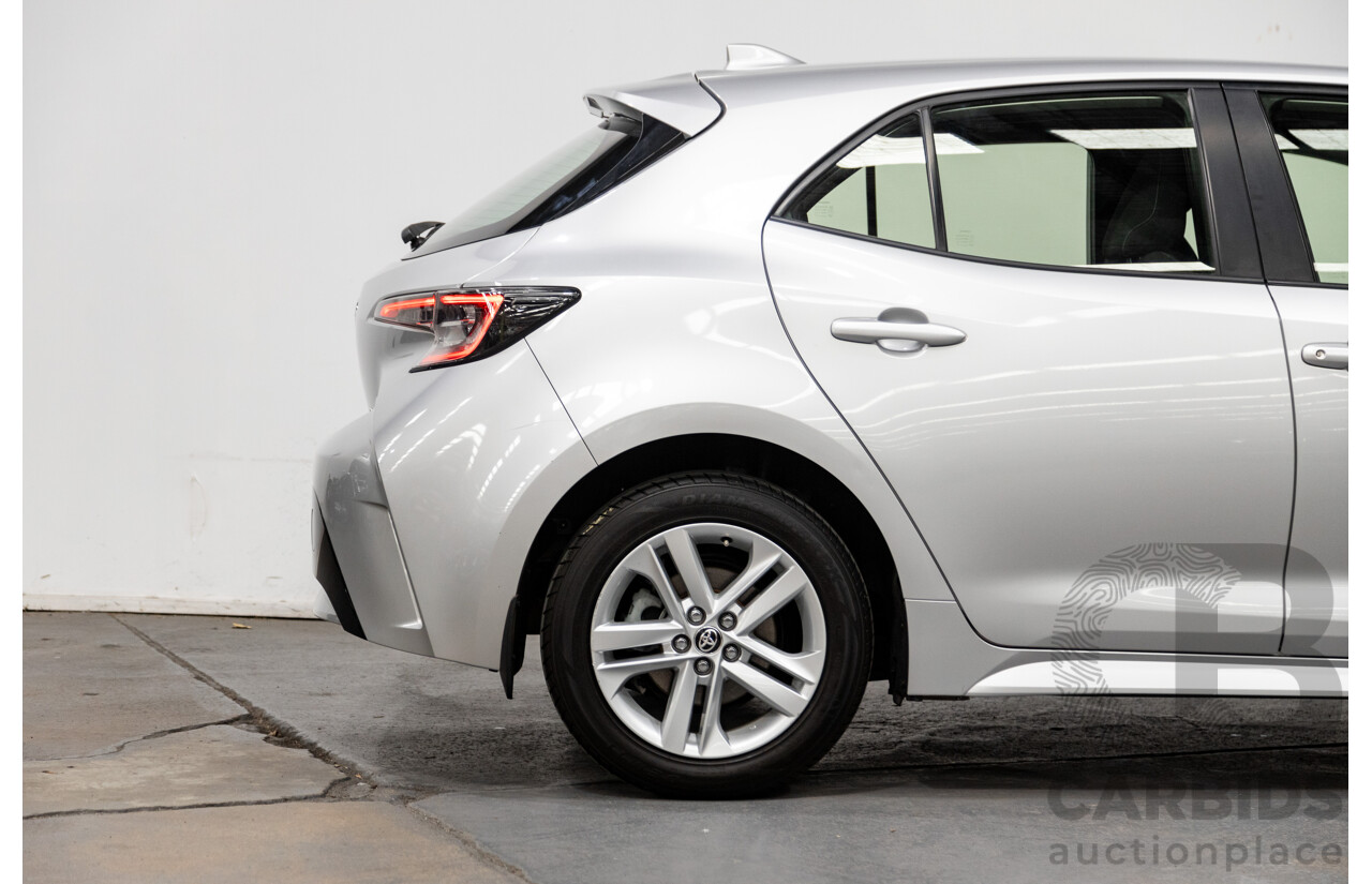 11/2020 Toyota Corolla Ascent Sport Hybrid ZWE211R MY21 4d Hatch Silver Pearl Metallic 1.8L / 90kW Hybrid