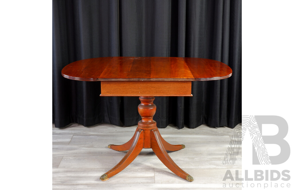 Late Edwardian Mahogany Drop Side Dining Table