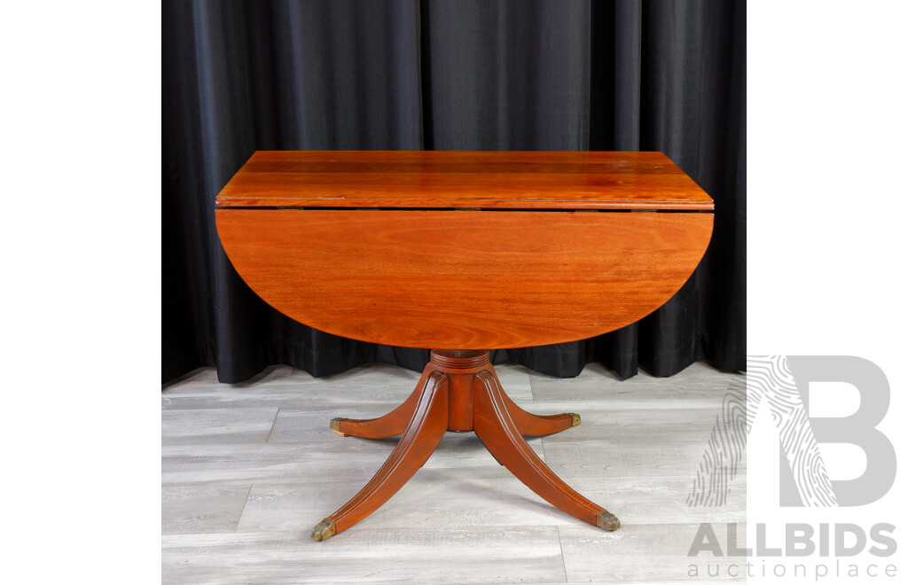 Late Edwardian Mahogany Drop Side Dining Table