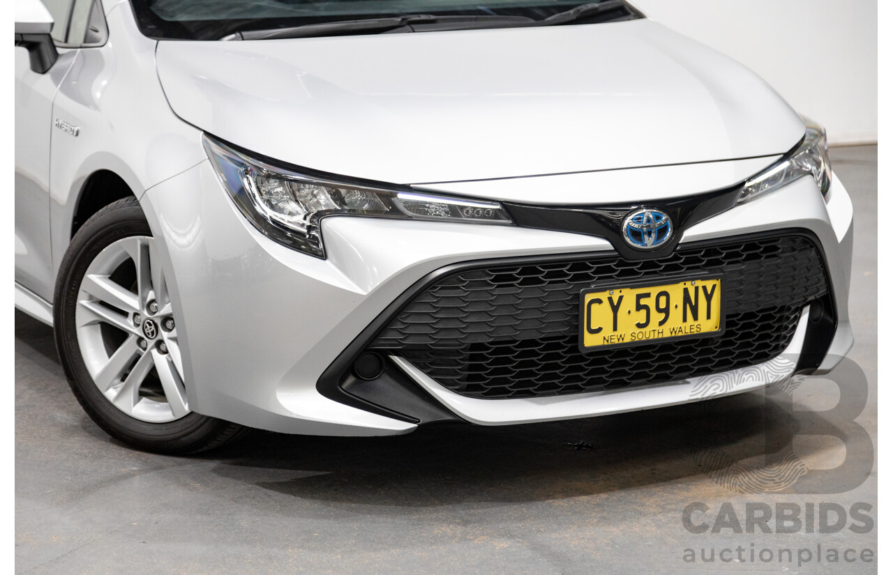 07/2020 Toyota Corolla Ascent Sport Hybrid ZWE211R MY20 4d Hatch Silver Pearl Metallic 1.8L / 90kW Hybrid