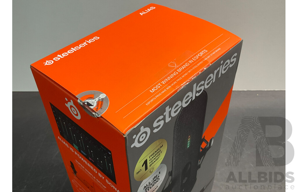 Steelseries Alias Microphone - ORP $399.00