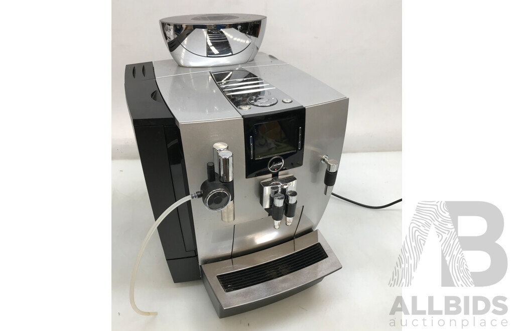 Jura Impressa X9 Coffee Machine