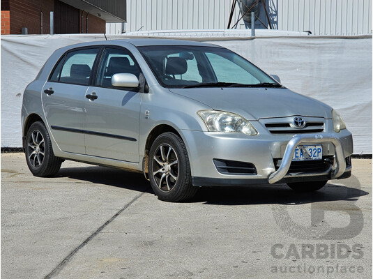 8/2005 Toyota Corolla Ascent SECA ZZE122R 5d Hatchback Silver 1.8L