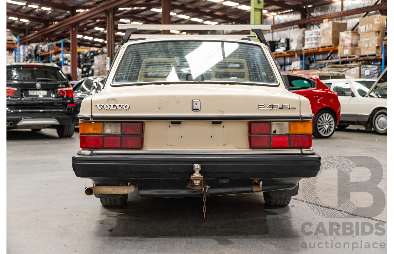 7/1989 Volvo 240 GL 4d Sedan Beige 2.3L