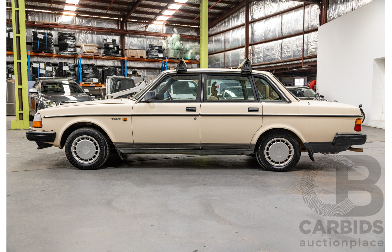 7/1989 Volvo 240 GL 4d Sedan Beige 2.3L