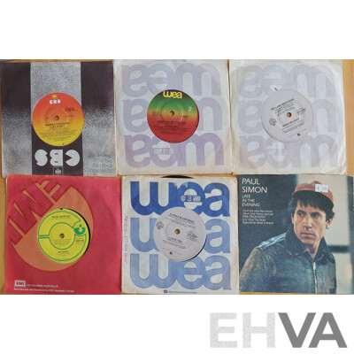 Collection Approx 25 Vintage Seven Inch Singles Including Lena Lovich, Kiss, Alice Cooper and Much More