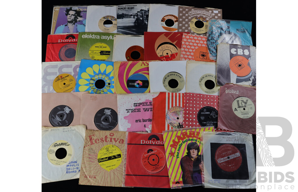 Collection Approx 30 Vintage Seven Inch Singles, Some with Picture Sleeves, Including Japanese Release David Johansen, Bruce Springsteen, Lipps Inc, the Love Machine and Much More