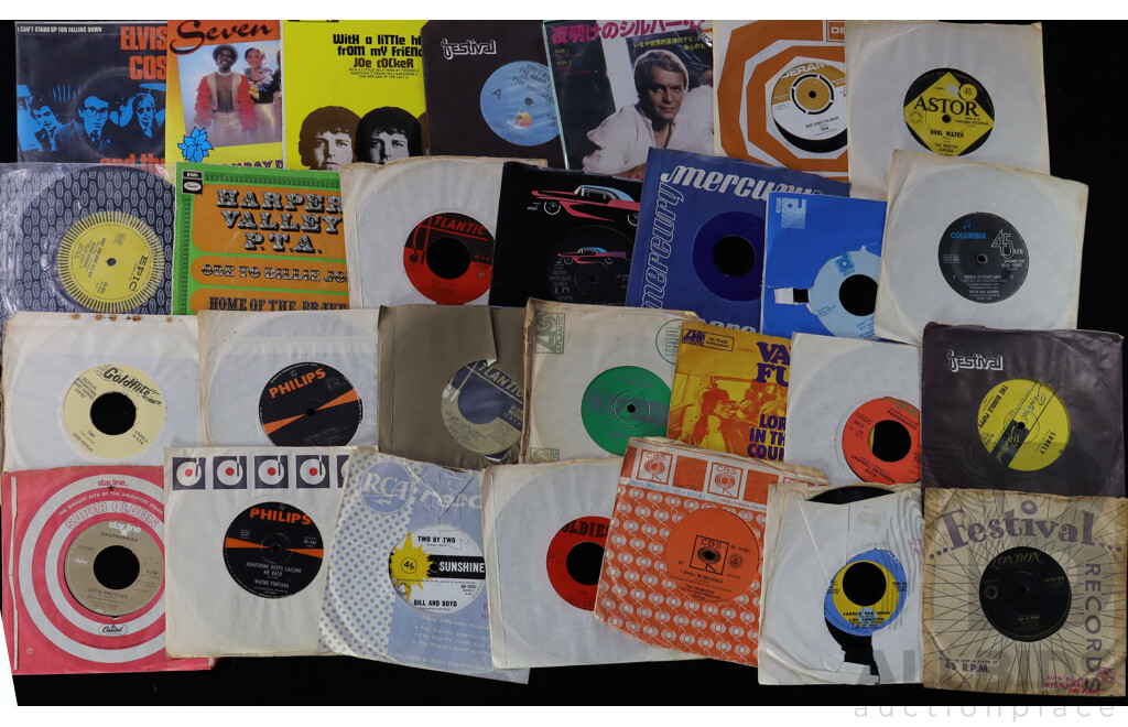 Collection Approx 28 Vintage Seven Inch Singles, Some with Picture Sleeves, Including Elvis Costello, Joe Cocker, The Buggles, Japanese Release David Soul and Much More