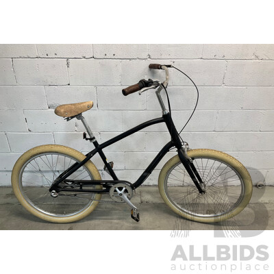 Black Cruiser Bike (47cm Frame)