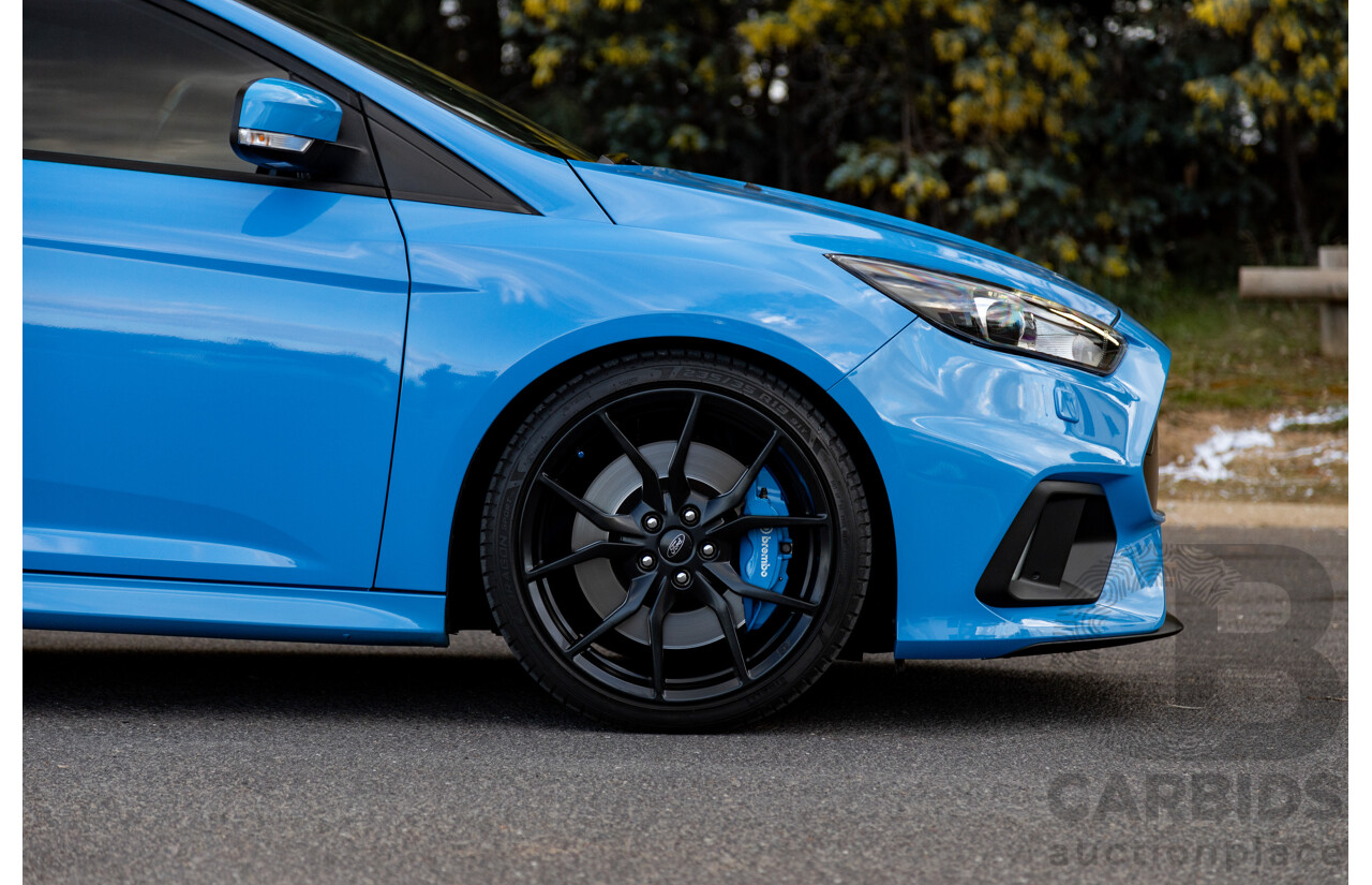 04/2017 Ford Focus RS (AWD) LZ MY17 4d Hatchback Nitrous Blue Turbo 2.3L