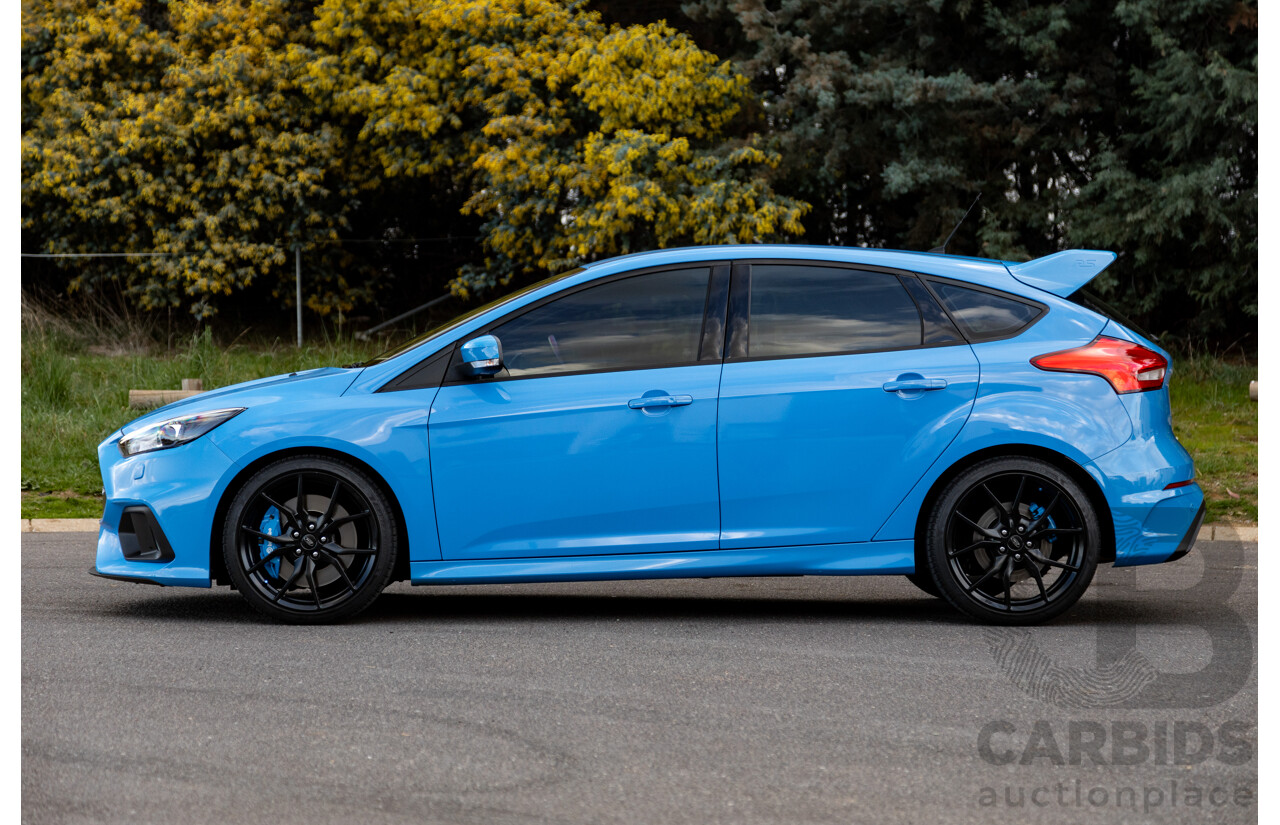 04/2017 Ford Focus RS (AWD) LZ MY17 4d Hatchback Nitrous Blue Turbo 2.3L