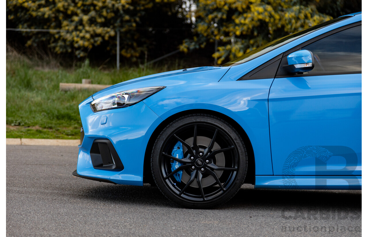 04/2017 Ford Focus RS (AWD) LZ MY17 4d Hatchback Nitrous Blue Turbo 2.3L