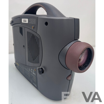 InFocus LP755 Projector