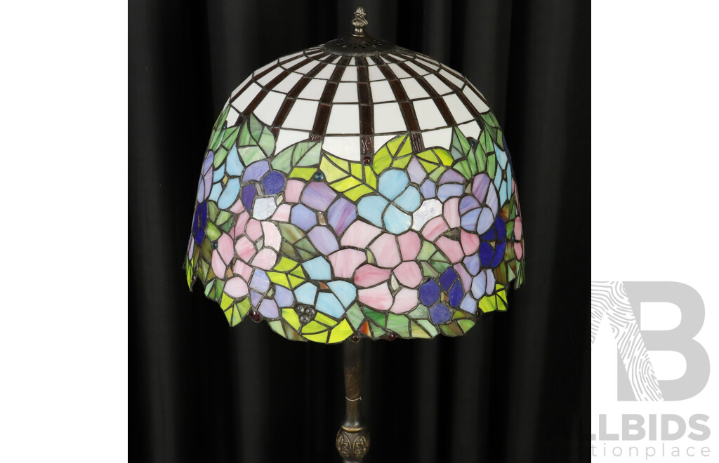 Tiffany Style Table Lamp