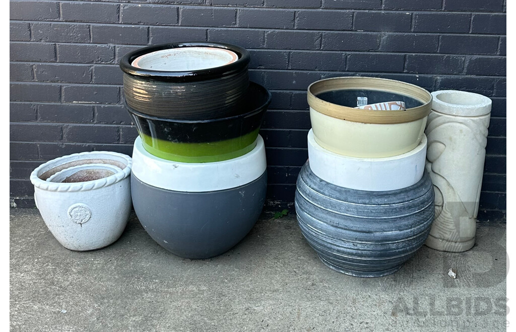 Large Collection of Plastic Planters