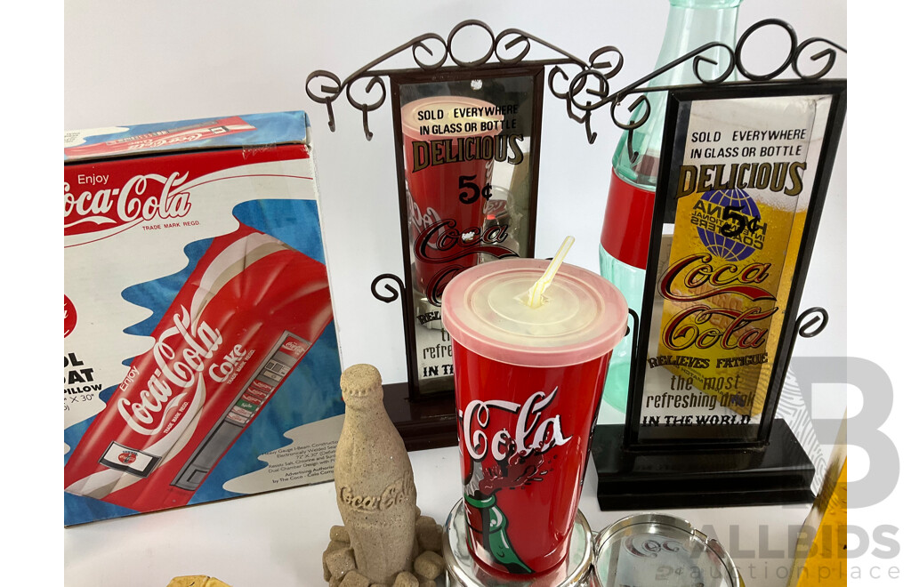 Selection of Coca Cola Memrobilia Including Franklin Collector Plates, Antique Style Key Hangers, Sand Sculpture, Box of Coasters, Battery Powered Mini Bear Party....