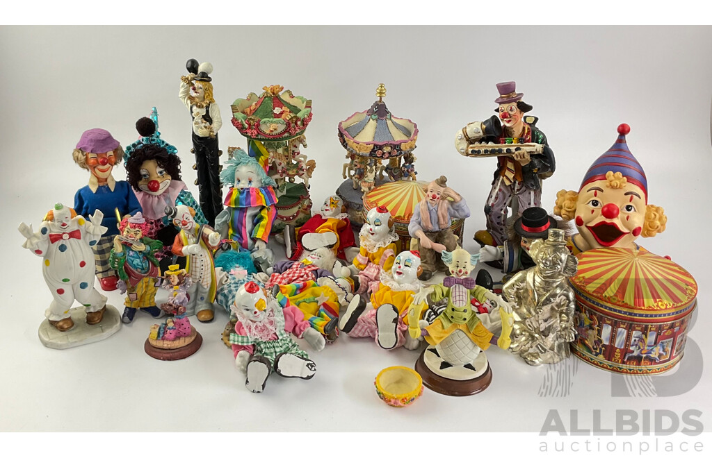 Collection of Ceramic Display Clowns and Carousels