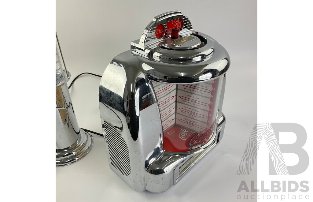 Coca Cola 1950's Jukebox Stlye AM/FM/Tape Player with Chrome Petrol Bowser Drink Dispenser