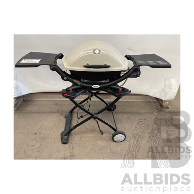 Weber Portable BBQ and Trolley