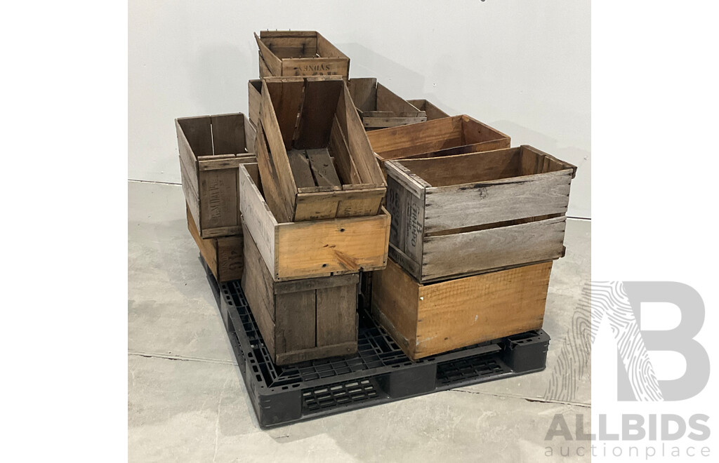 15x Wooden Crates