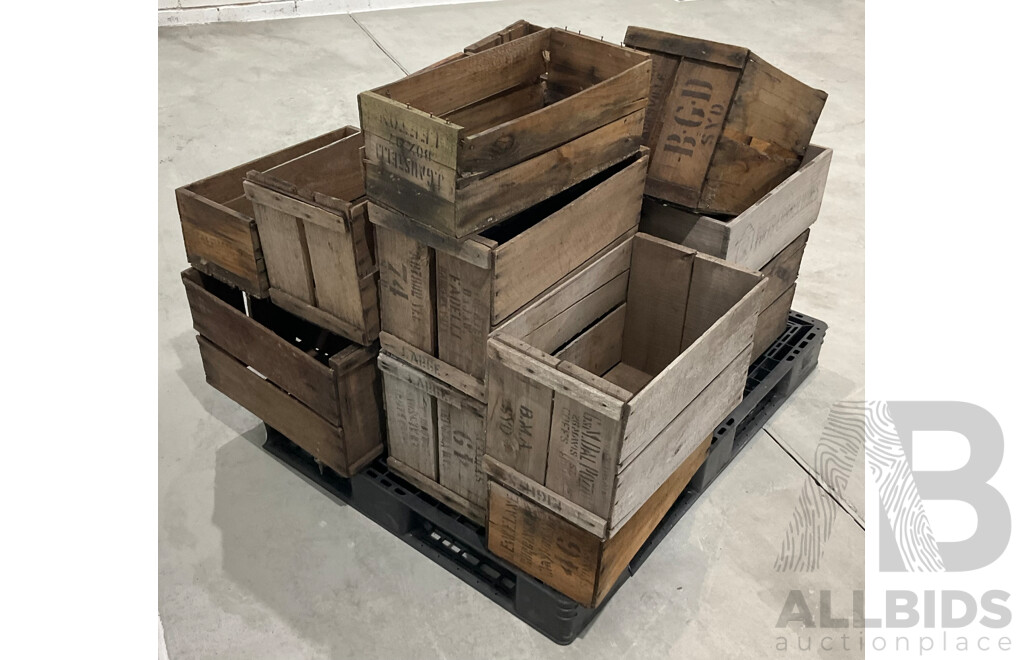 15x Wooden Crates