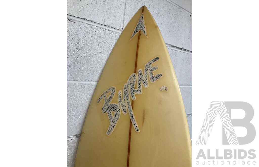 SURFBOARD 1980S PHIL BYRNE THRUSTER  (7' X 18