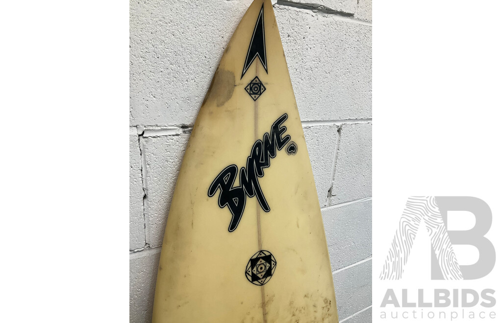 SURFBOARD PHIL BYRNE 6' 1