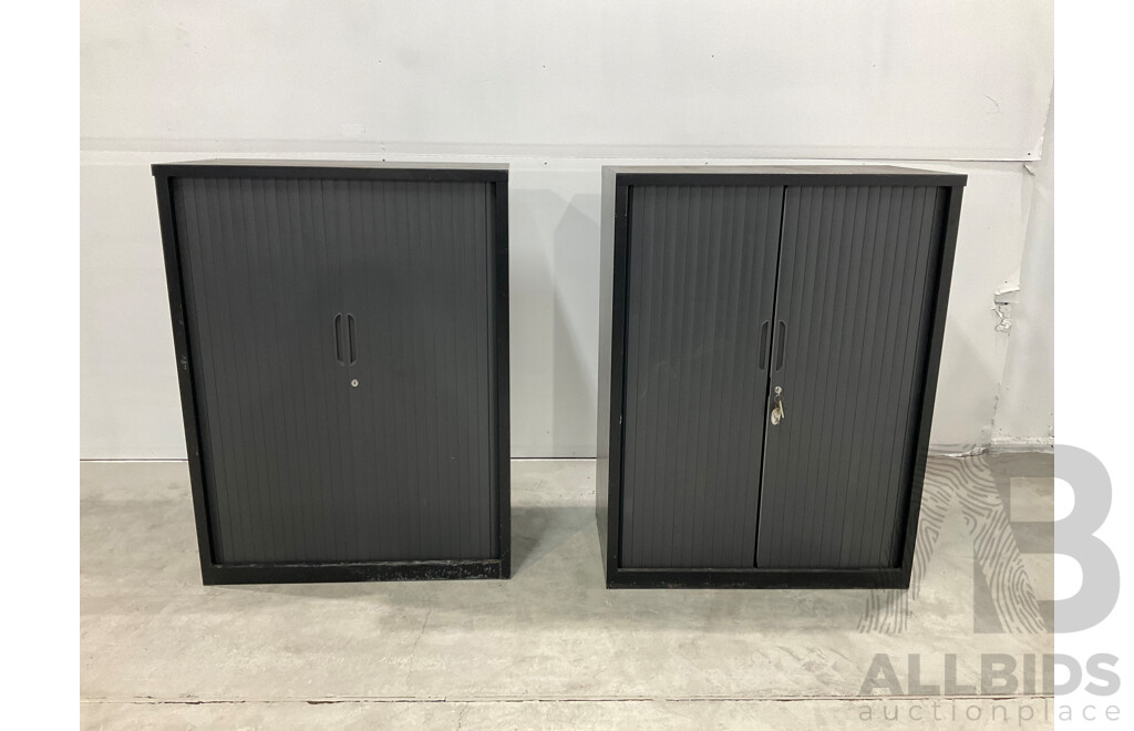 2x Storage Cabinet