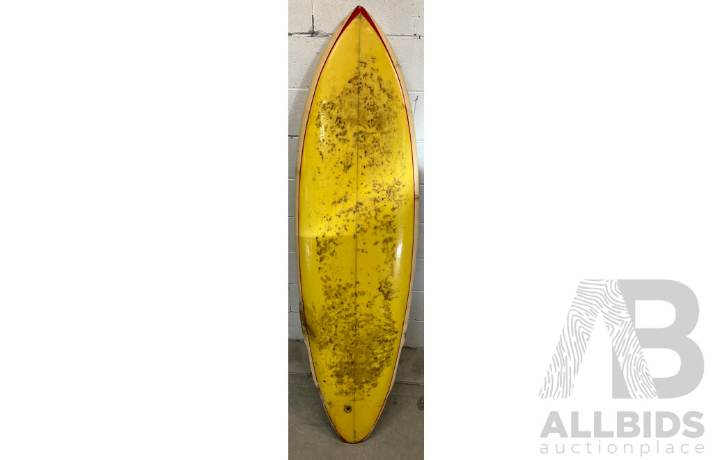 Yellow & Beige Surfboard 5' 11