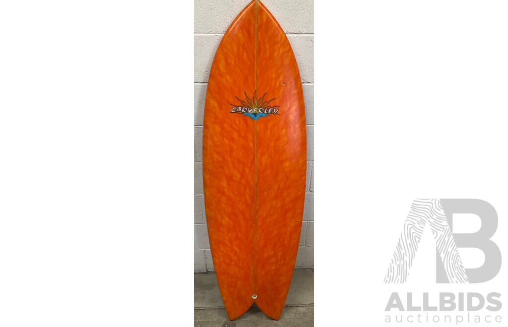 1990S FISH TAIL CARVERLEY TWIN FIN SURFBOARD 5' X 19” X 2 1/2